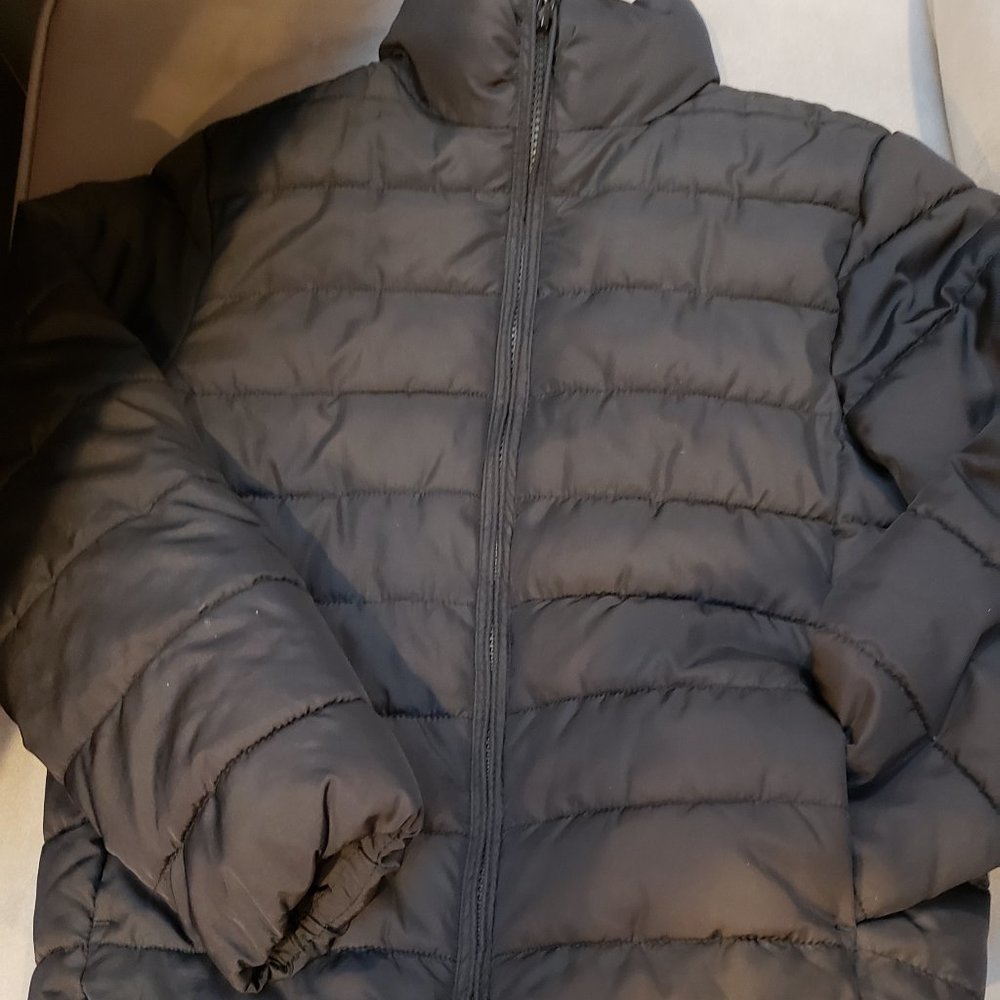 Black Puffer Jacket  The Children's Place Size 7/8